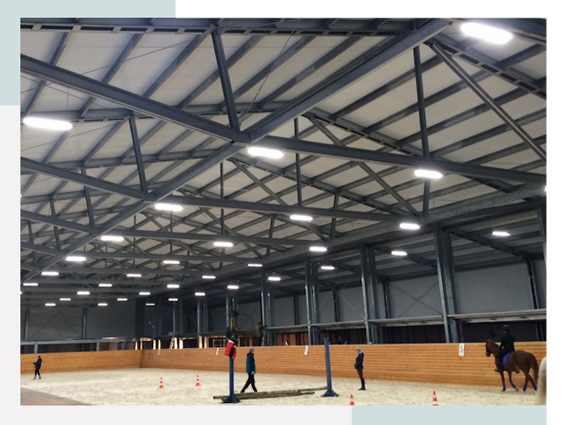 Строительство конных манежей от 650 руб в Прохладный