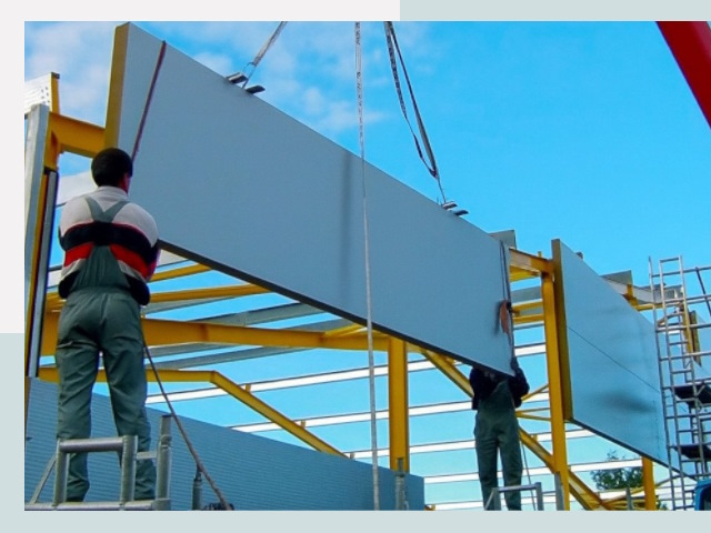 Монтаж сэндвич-панелей в Прохладном от 650 руб.